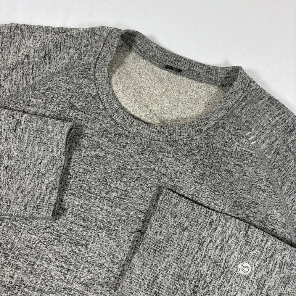 Lululemon Sweater Mens Large Gray Engineered Warmth Textured Stretch Long Sleeve